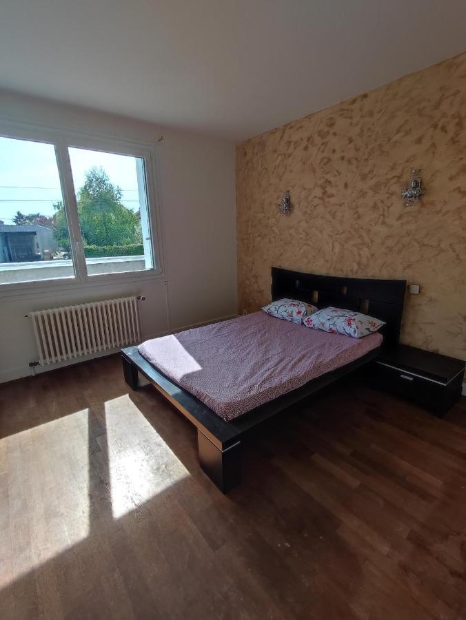 Agreable Appartement Familial Avec Jardin 布鲁瓦 外观 照片